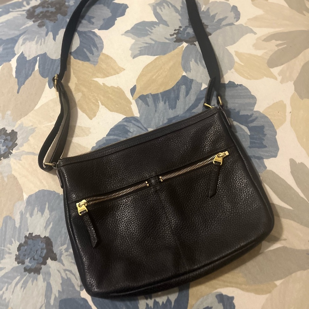 Fossil Black and Gold Crossbody Bag